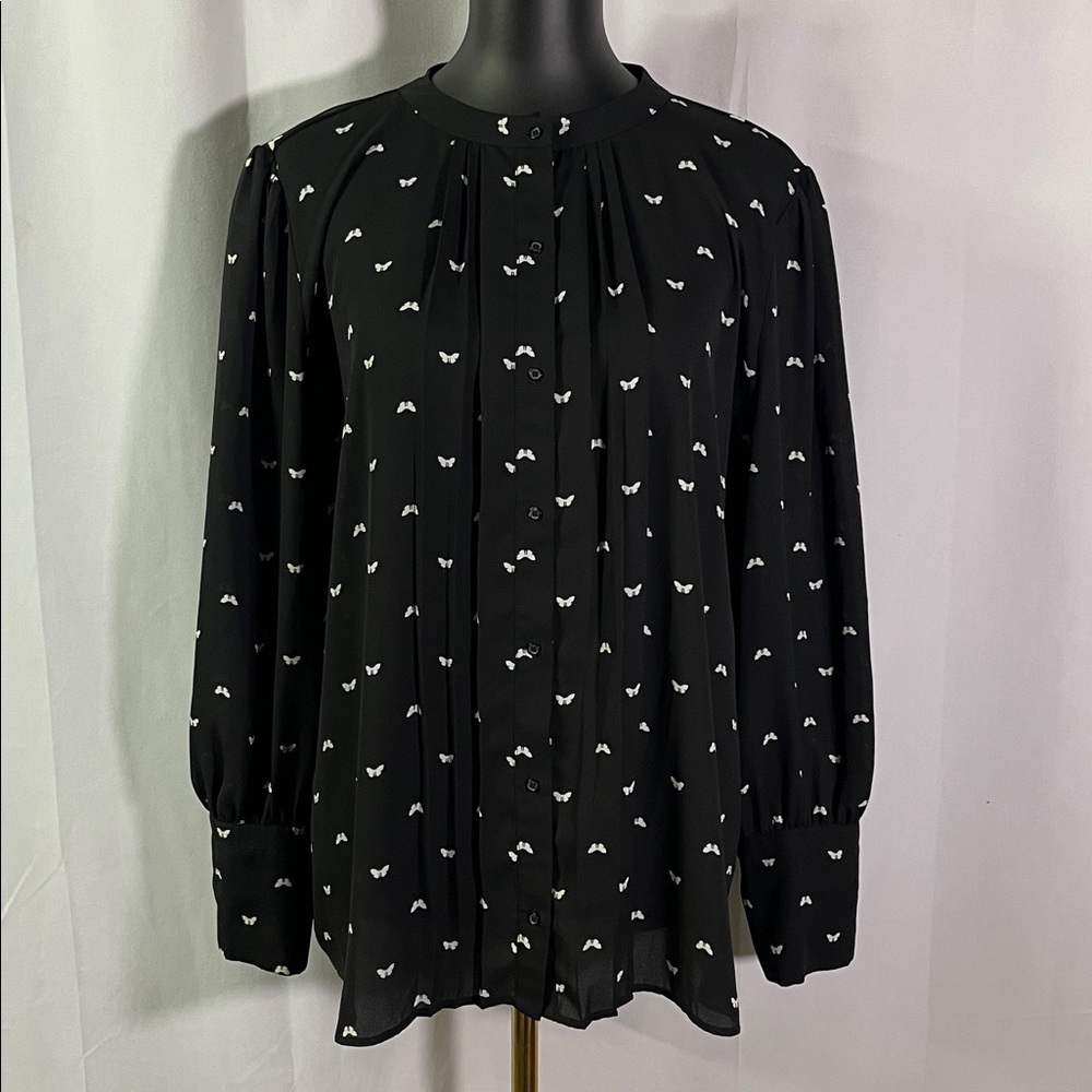 Ann Taylor Black & White Butterfly Print Long Sleeve Button Front Blouse